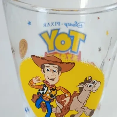 verre amora disney